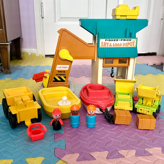 Vintage Fisher Price Lift & Load Depot Playset