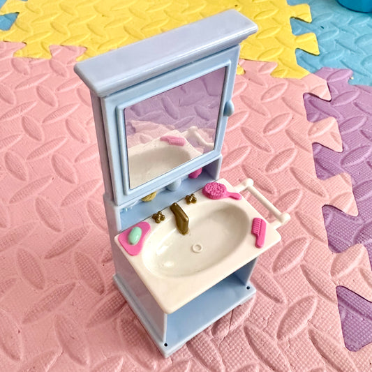 2002 Loving Family Bathroom Sink