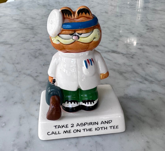 1981 Garfield Golf Doctor Ceramic Figurine