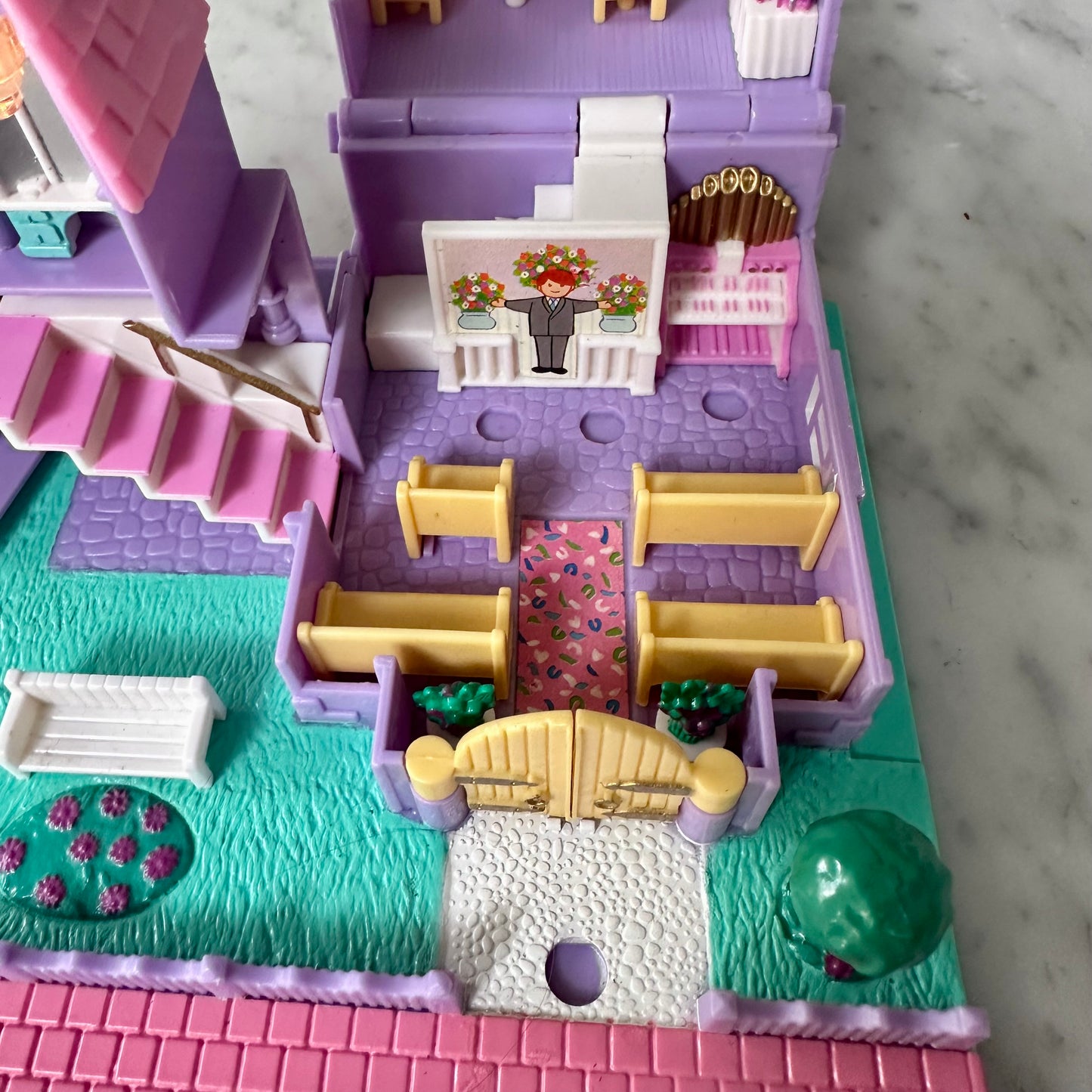 1993 Polly Pocket Wedding Chapel