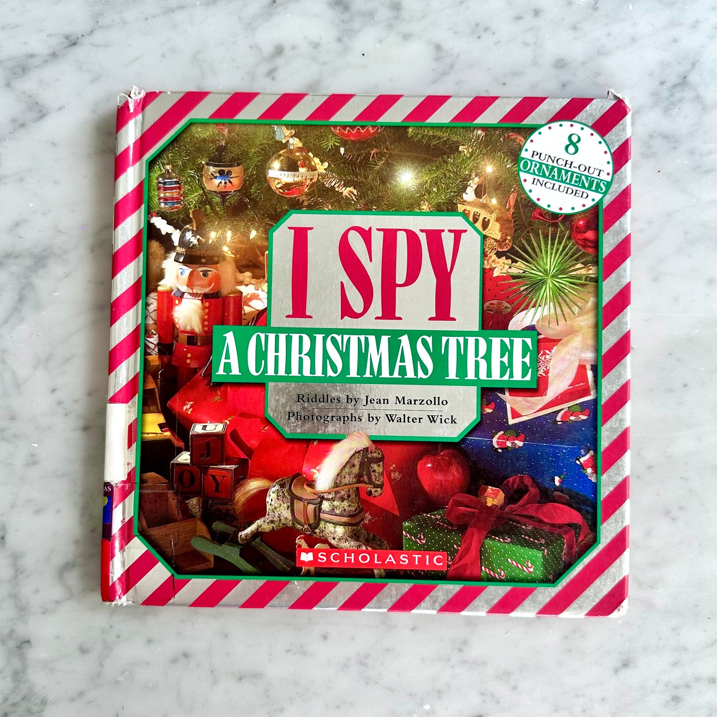90’s I Spy “A Christmas Tree” Book