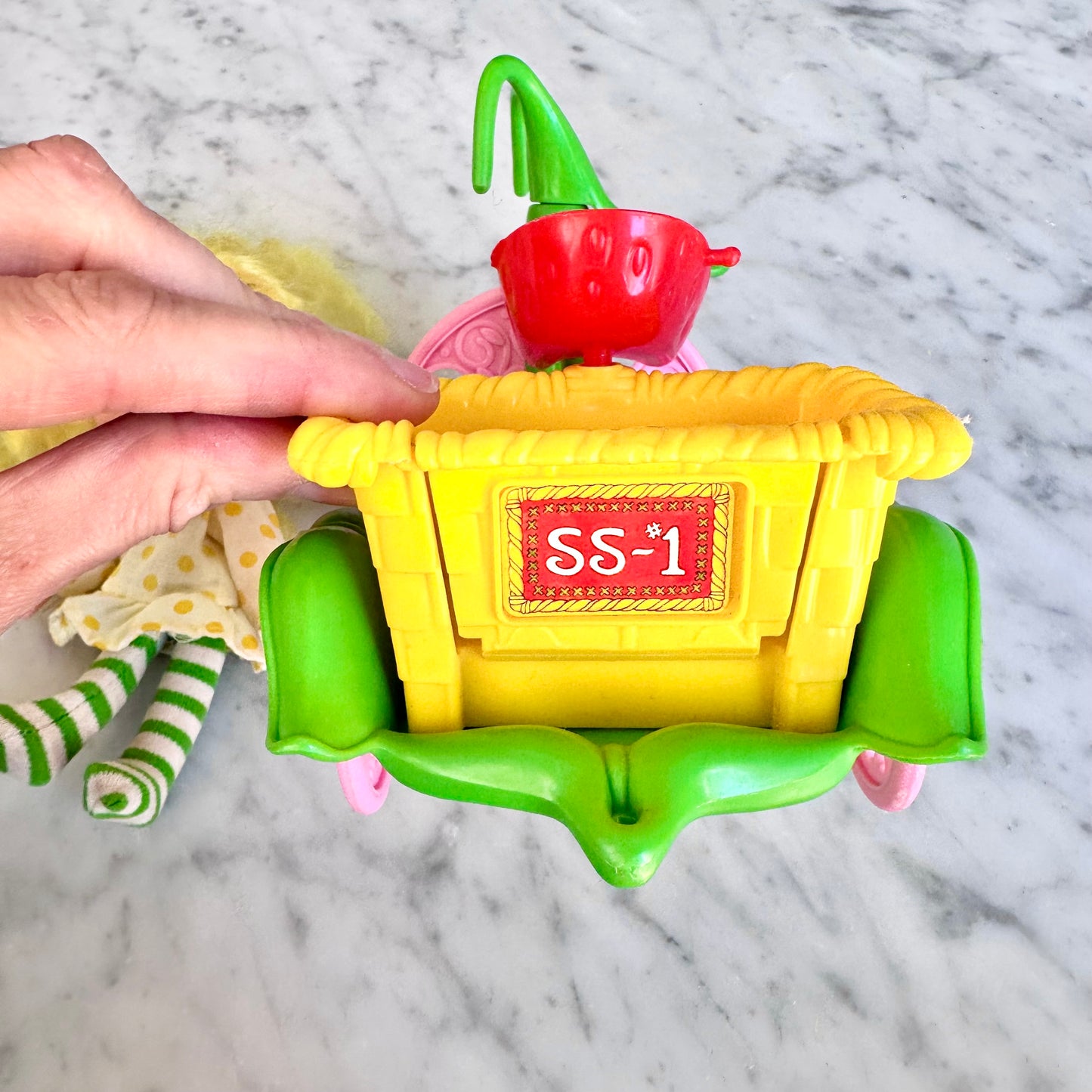 1982 Strawberry Shortcake "Berry Cycle" and Lemon Meringue Doll