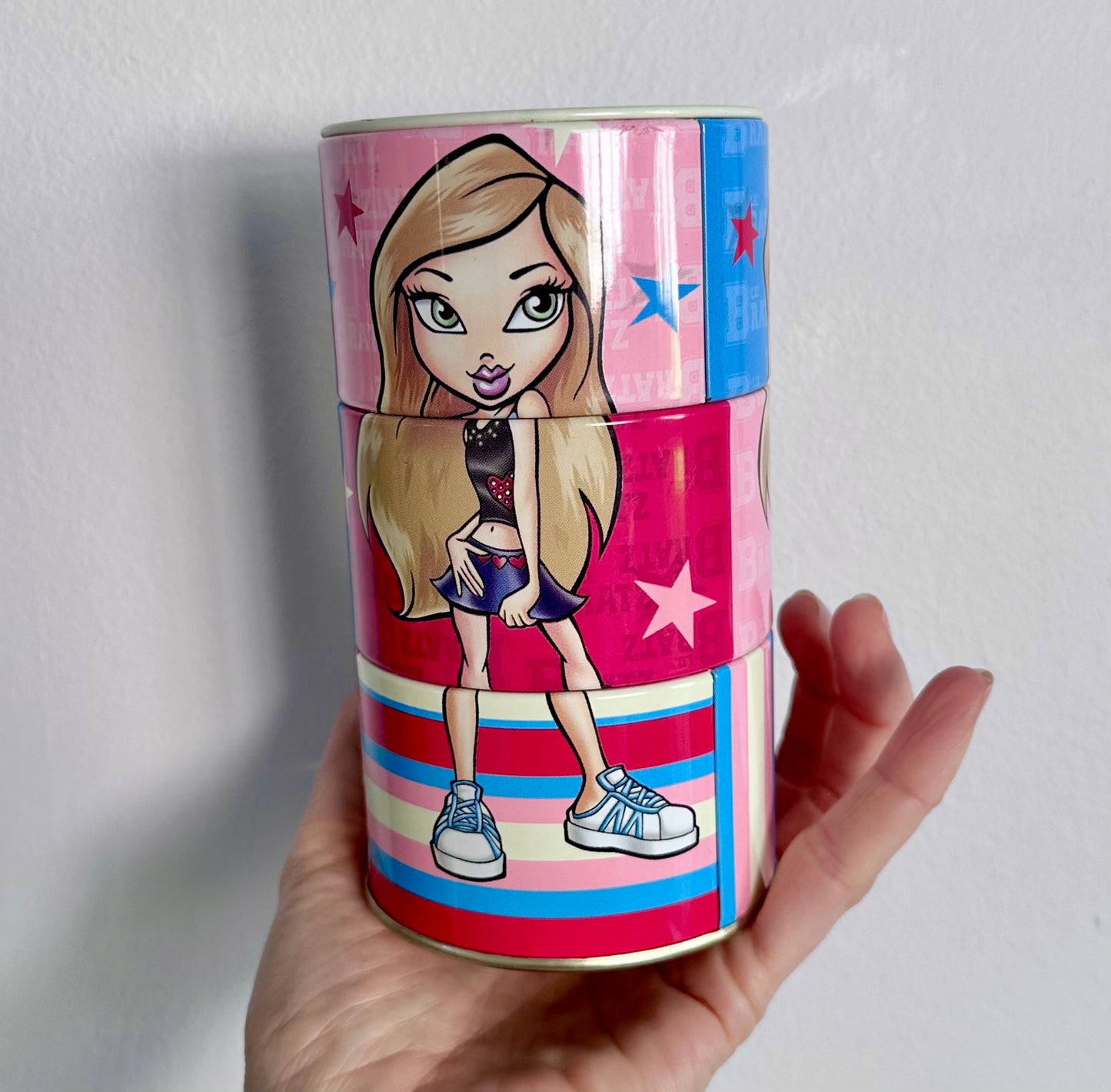 2004 Bratz Star Struck Candies Spinning Tin