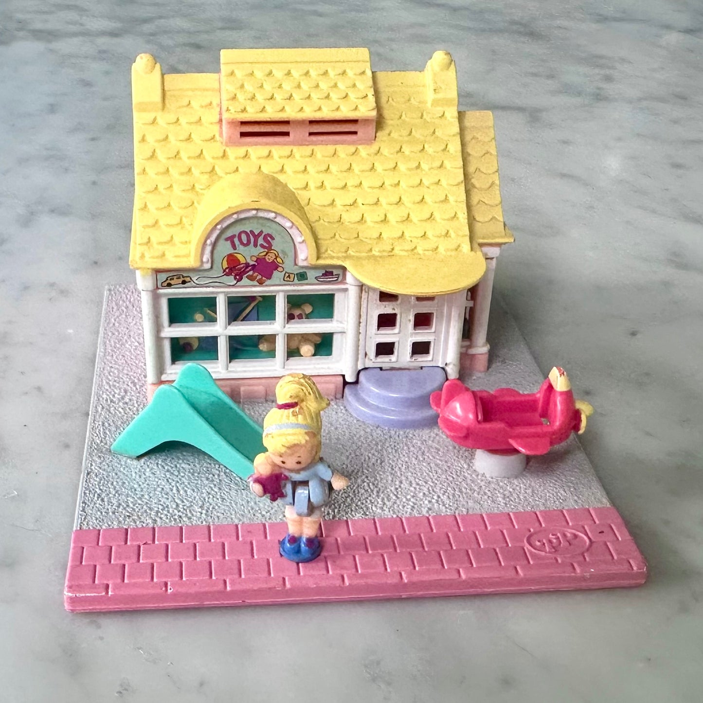 1993 Polly Pocket Toy Shop