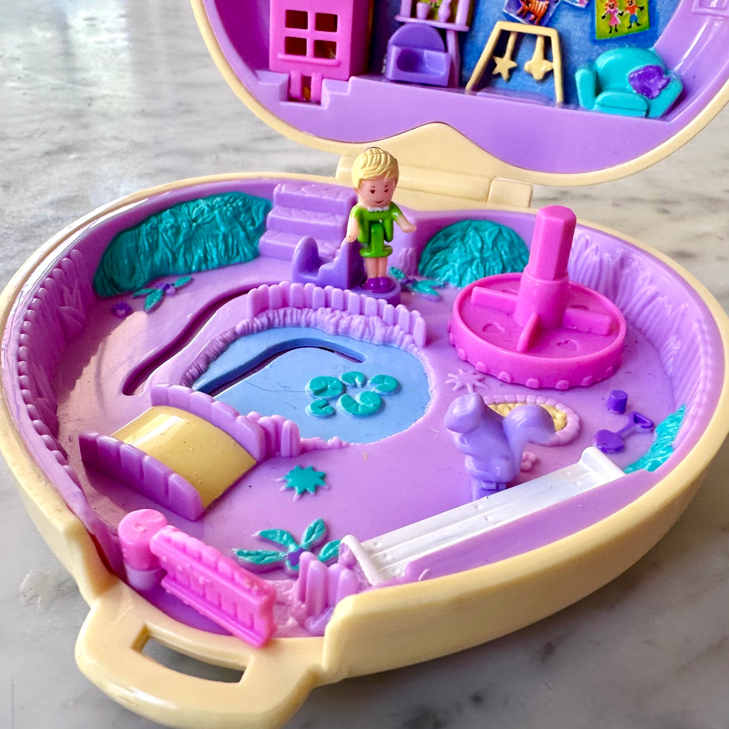 1994 Polly Pocket Strollin’ Baby Playtime Fun Playset