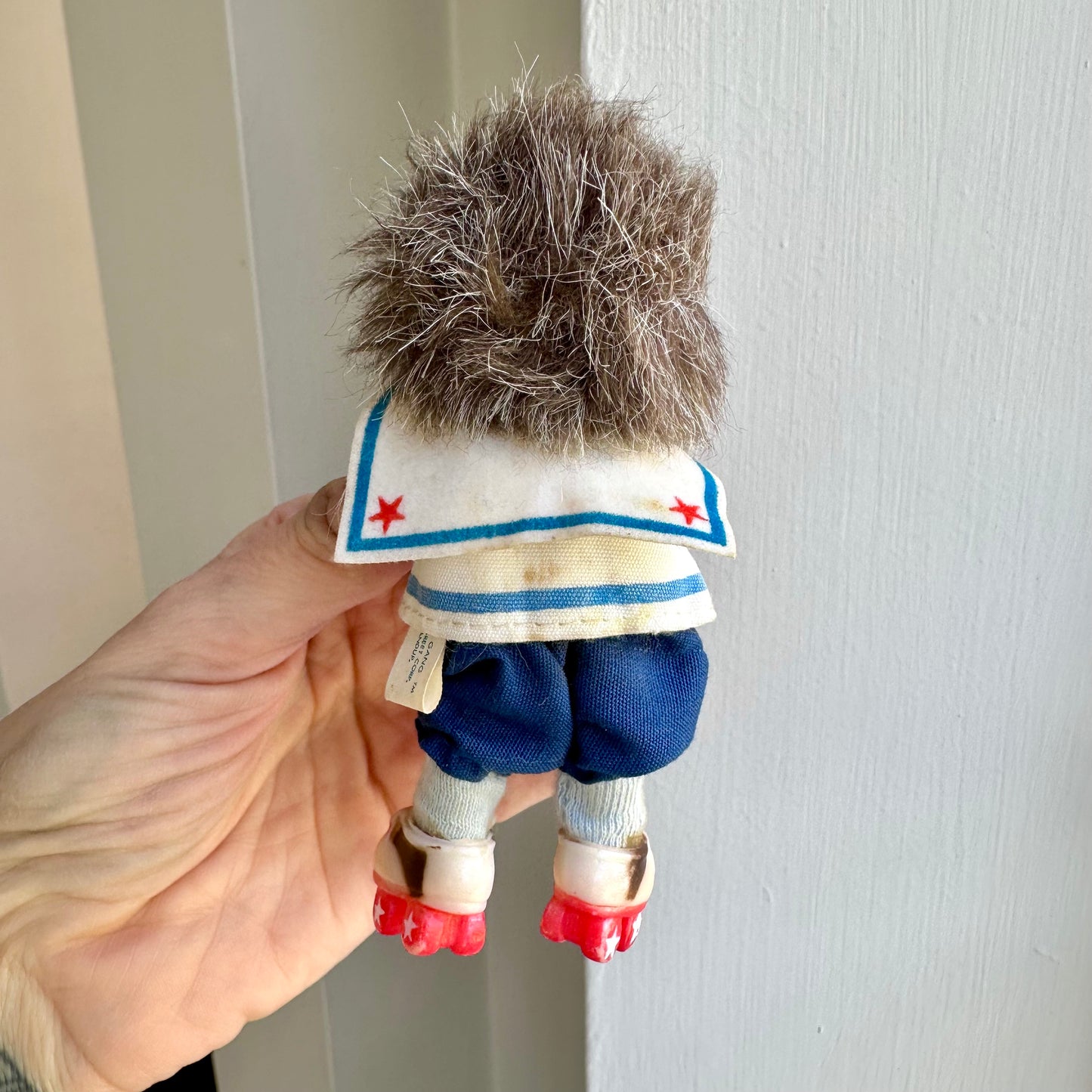 80’s Get Along Gang Portia The Porcupine Hugger