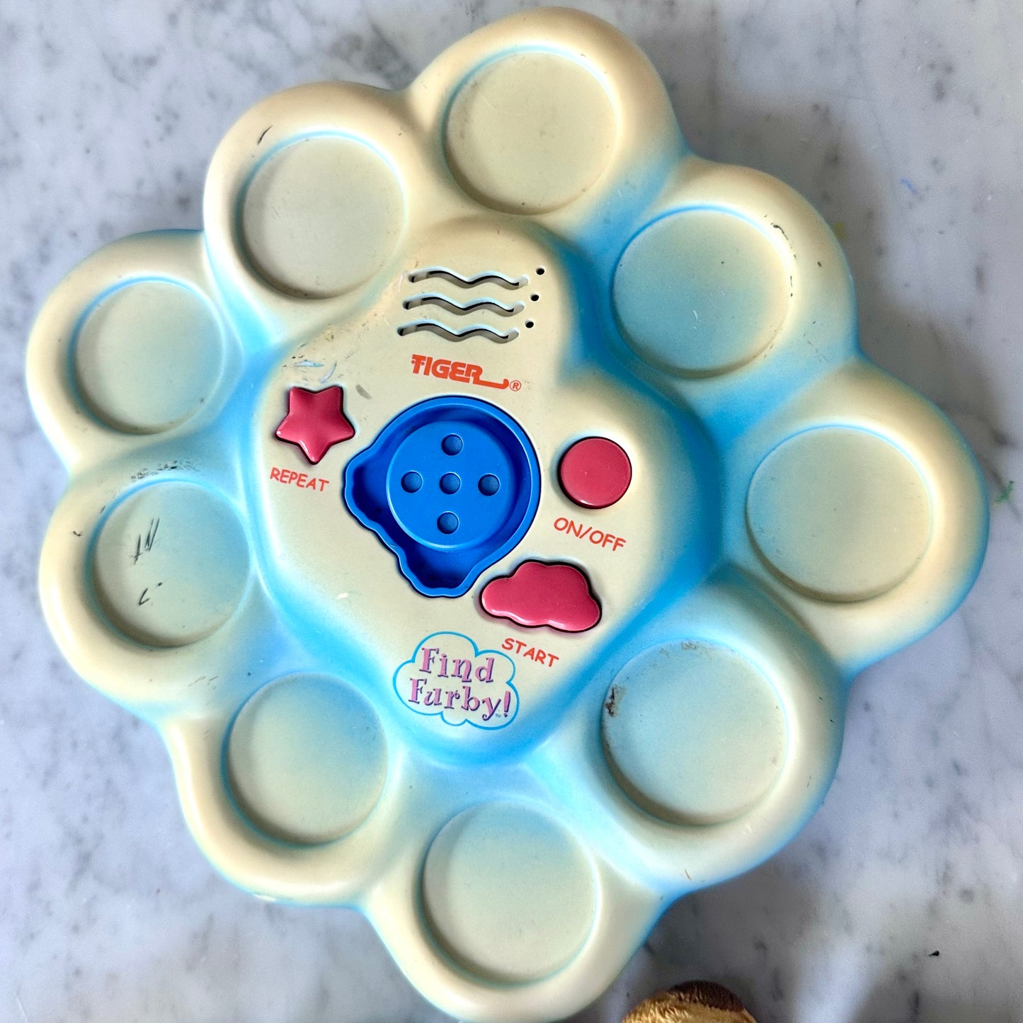 1999 Find Furby Game