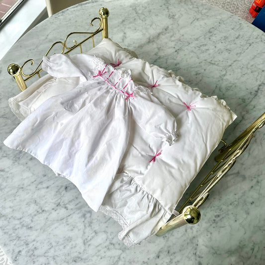 1994 American Girl Bedset and  Nightgown