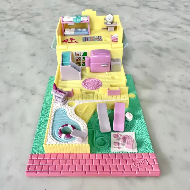 1993 Polly Pocket Summer House Playset