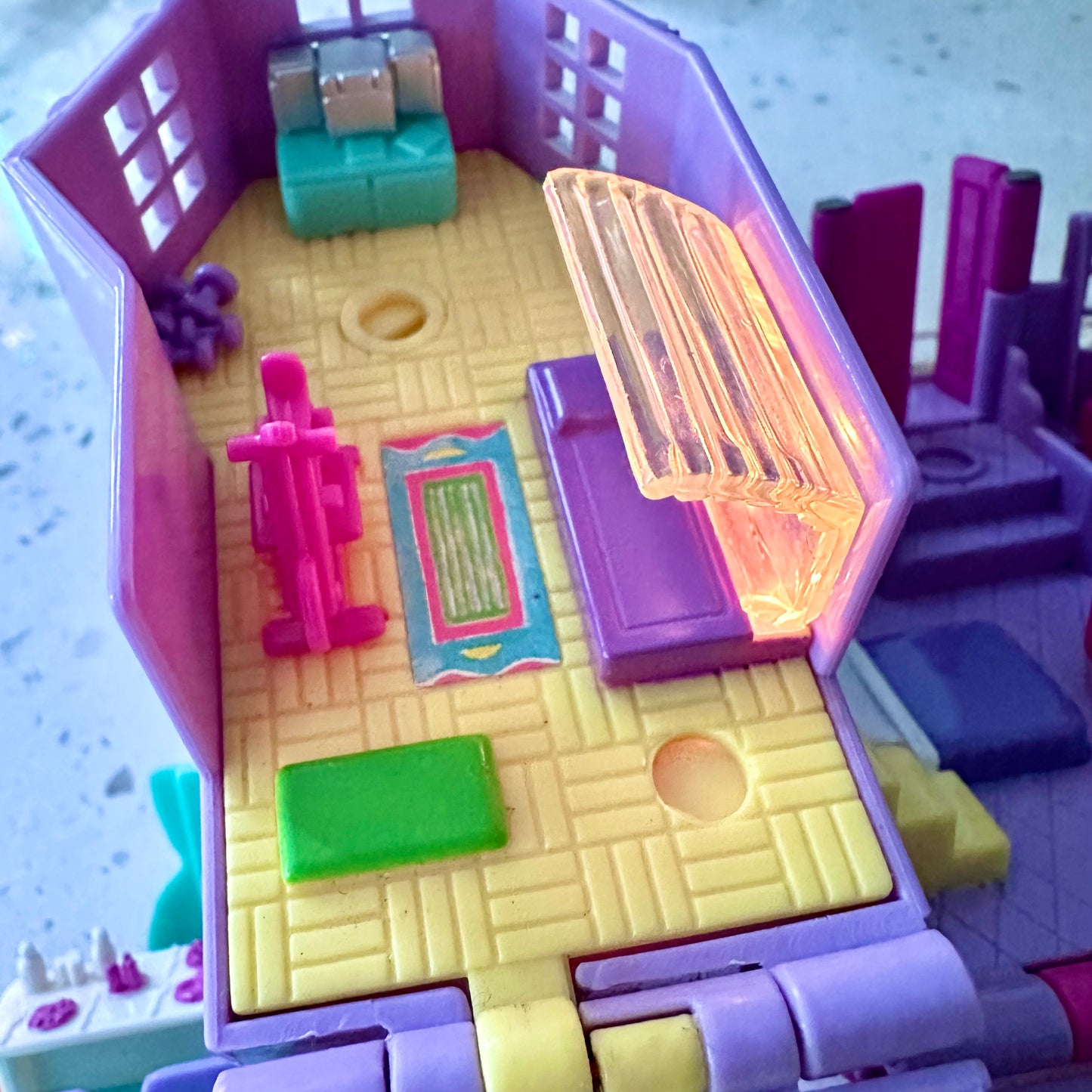1994 Polly Pocket Light Up Magical Mansion