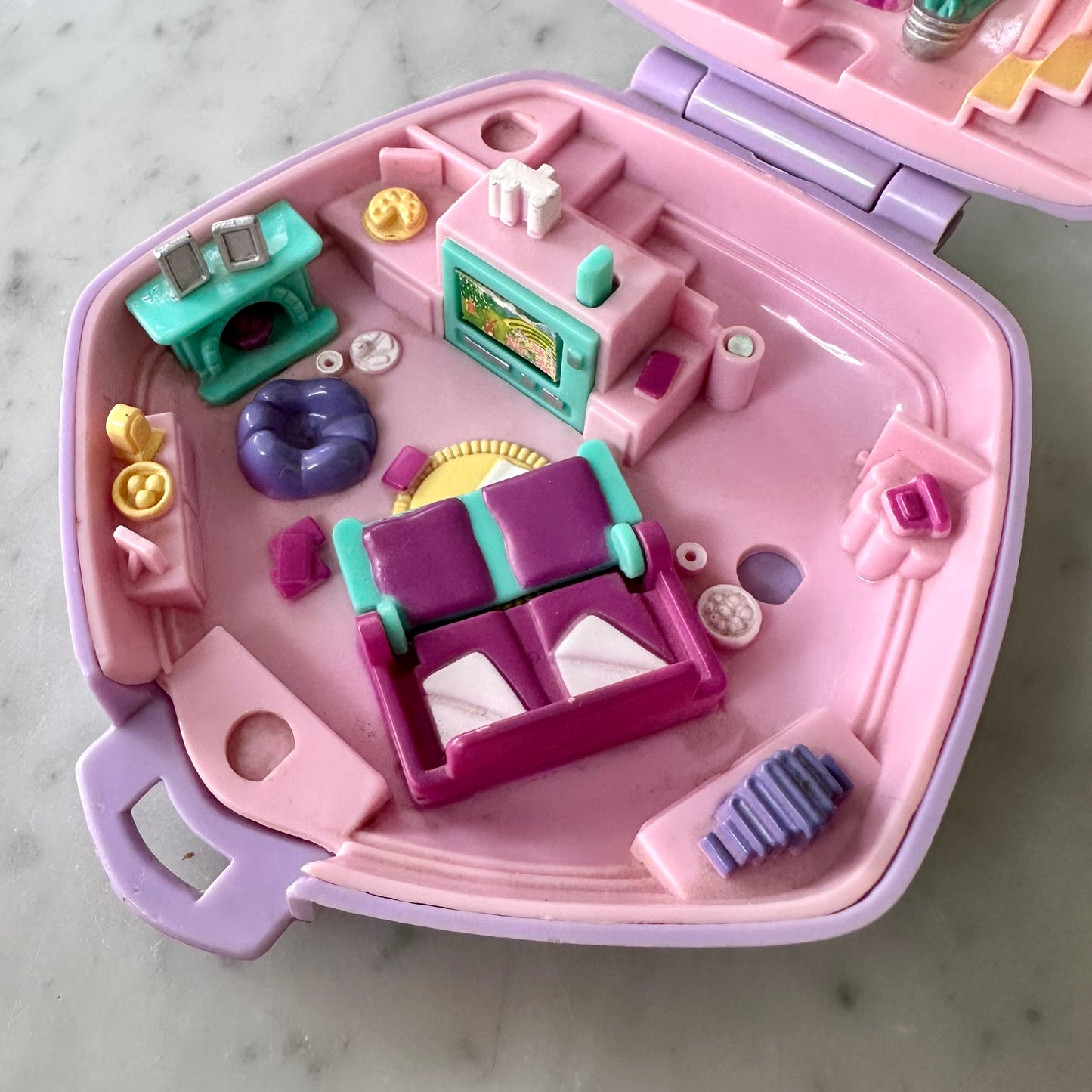 1994 Polly Pocket Slumber Party Fun Compact