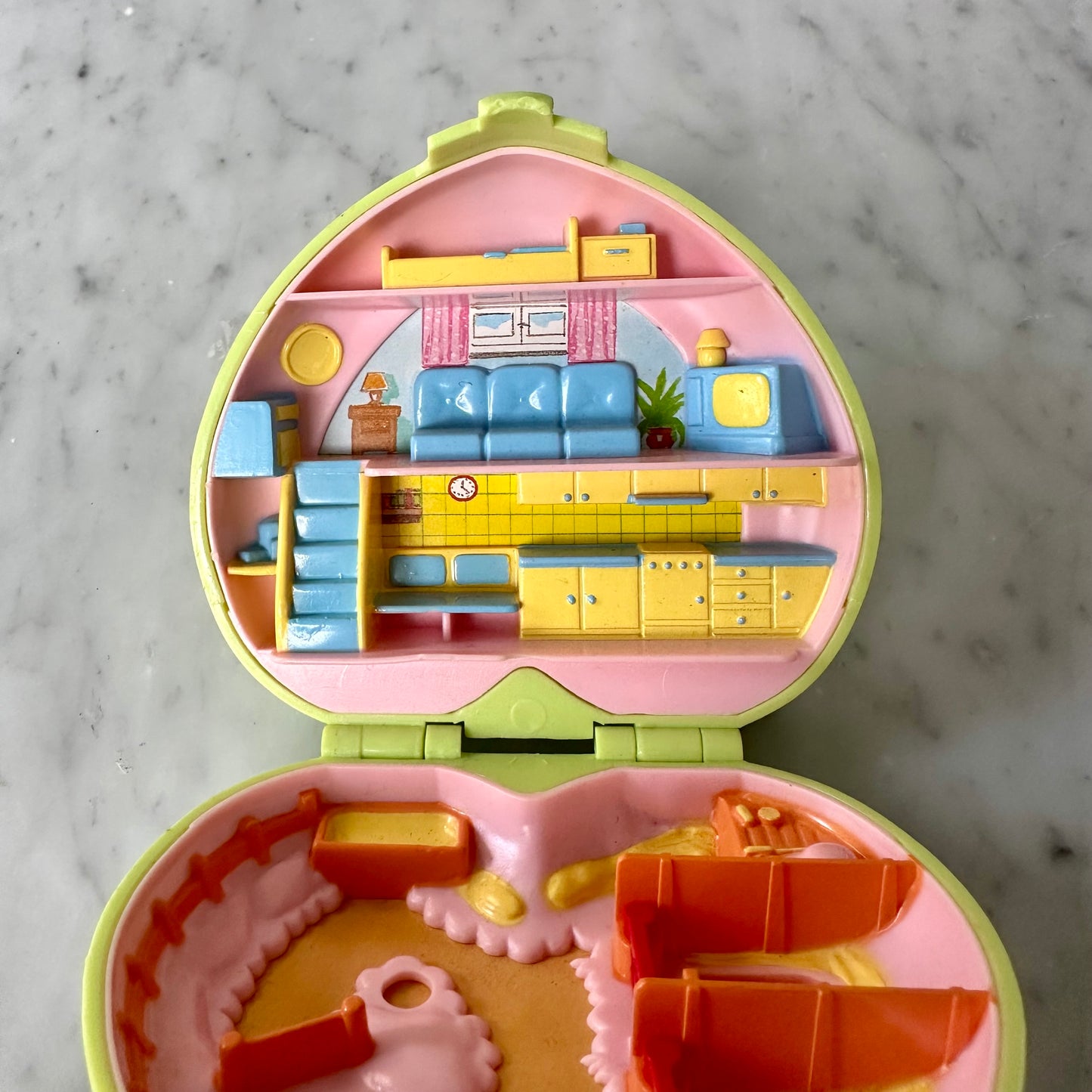 1989 Polly Pocket Pony Club Compact