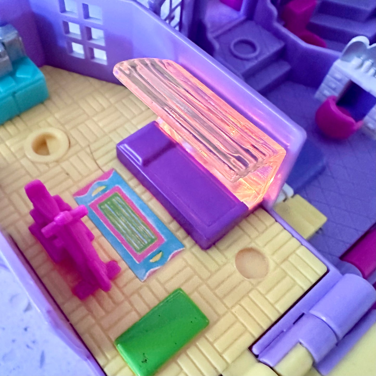 1994 Polly Pocket Light Up Magical Mansion