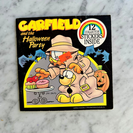 1990 Garfield “and the Halloween Party” Mini Book With Stickers