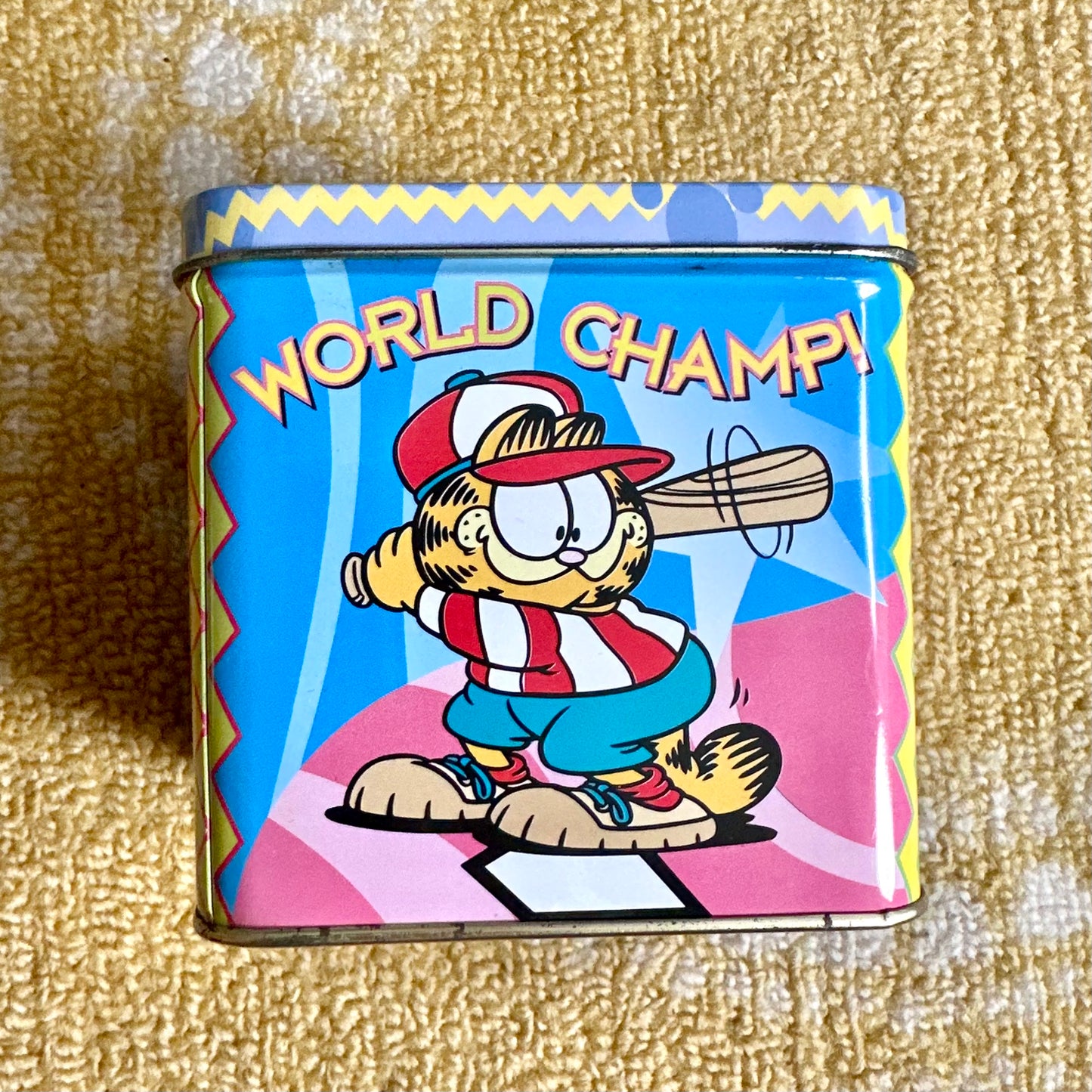 90’s Garfield Bank Tin