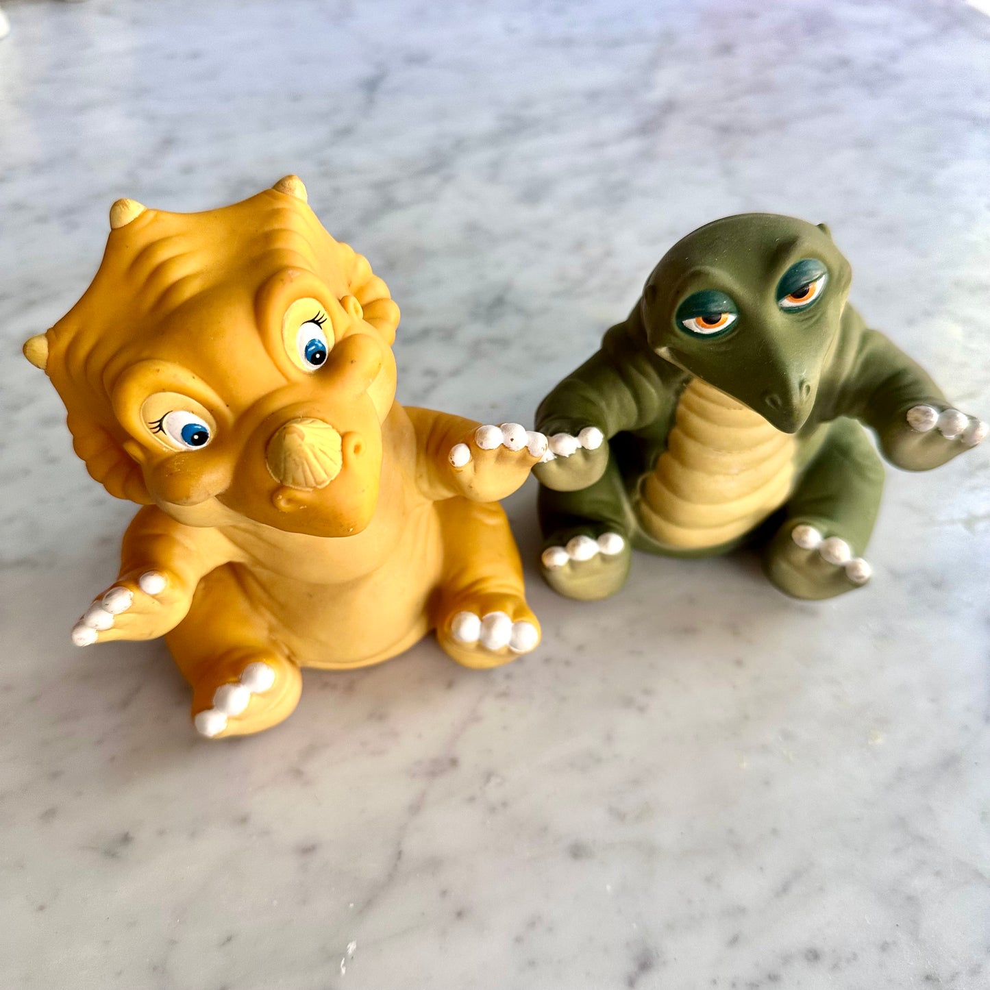 1988 Pizza Hut Land Before Time Hand Puppet Set