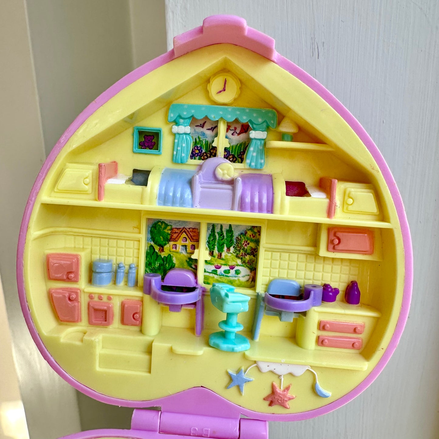 1994 Polly Pocket Perfect Playroom