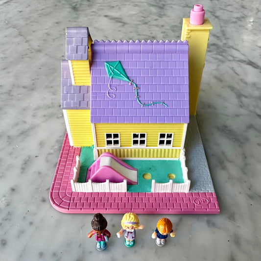 1993 Polly Pocket Light Up Schoolhouse Pollyville