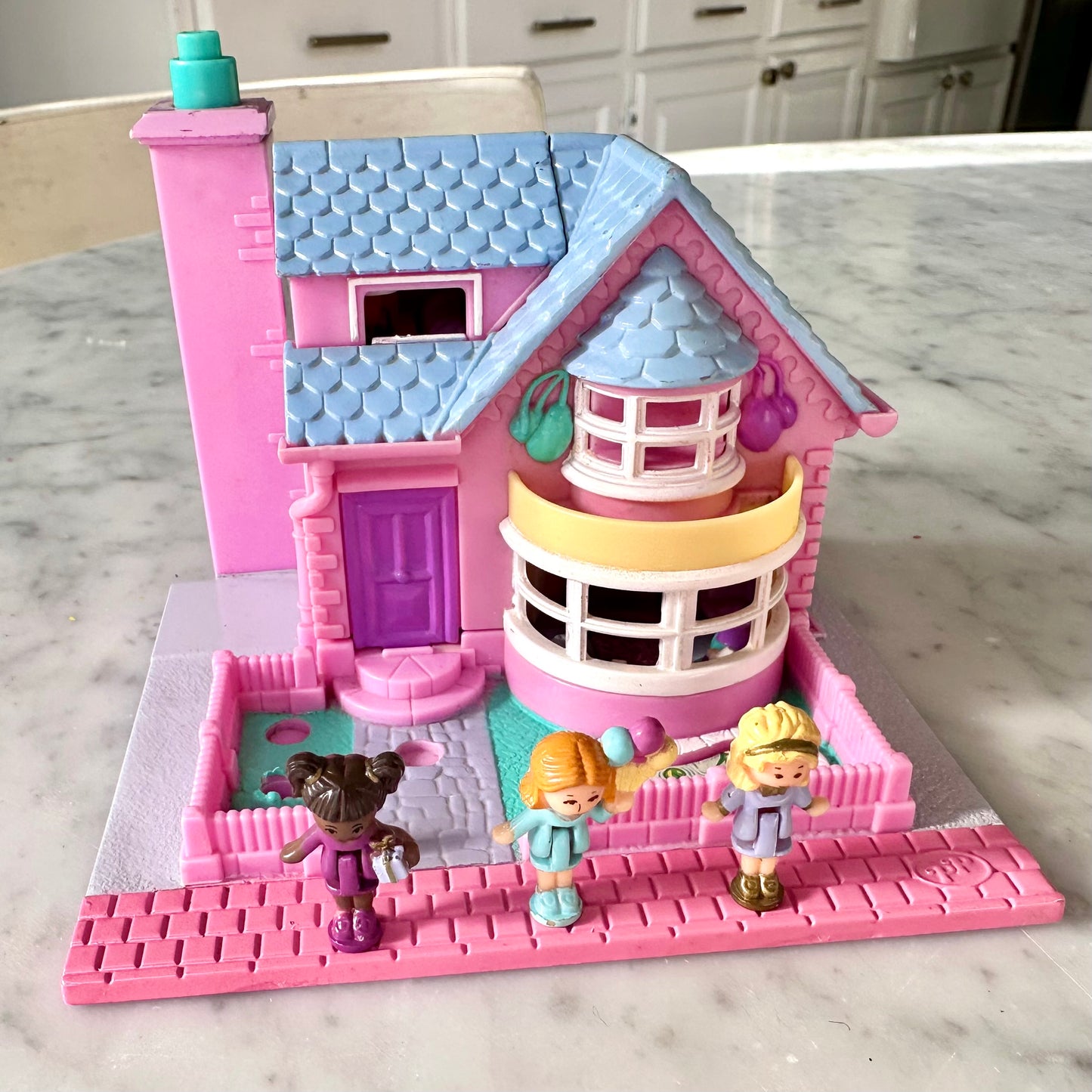 1993 Polly Pocket Bay Window Light Up House