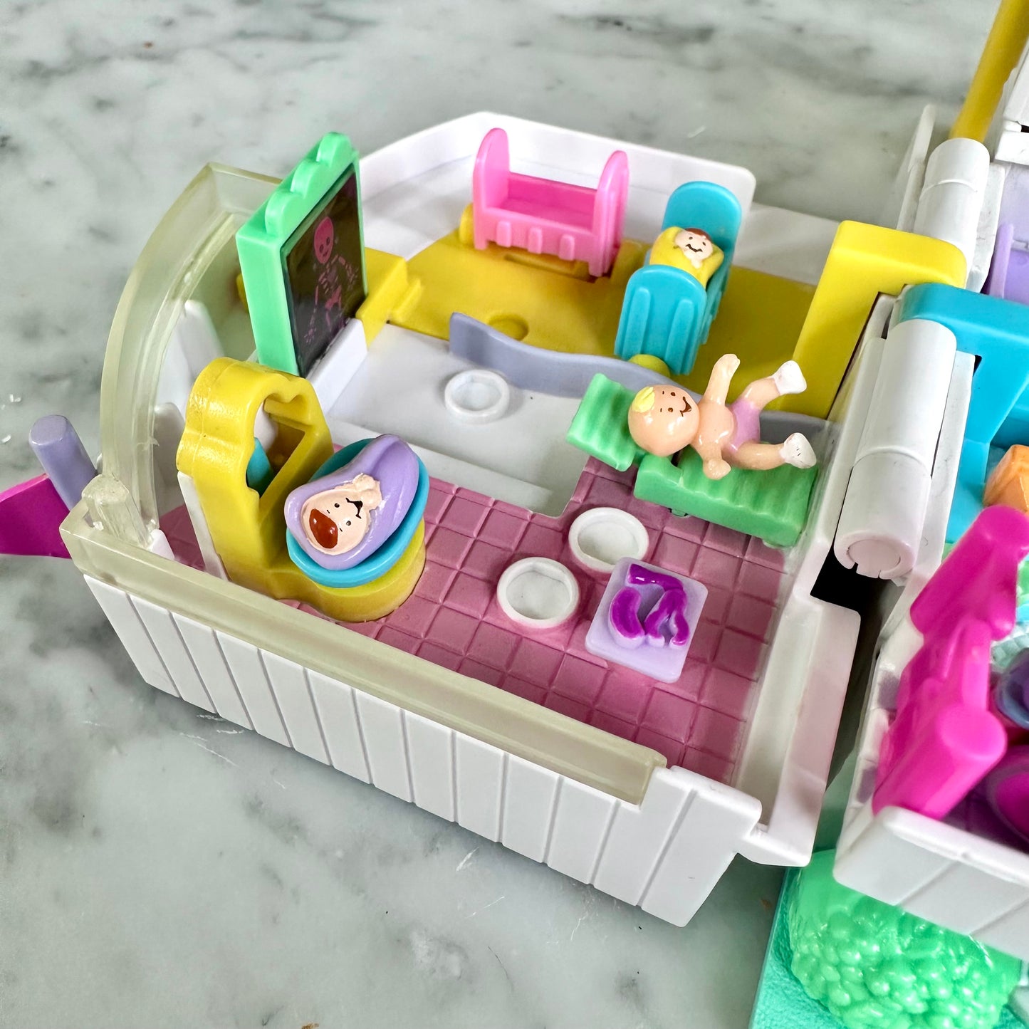 1995 Polly Pocket Children’s Hospital 100% Complete