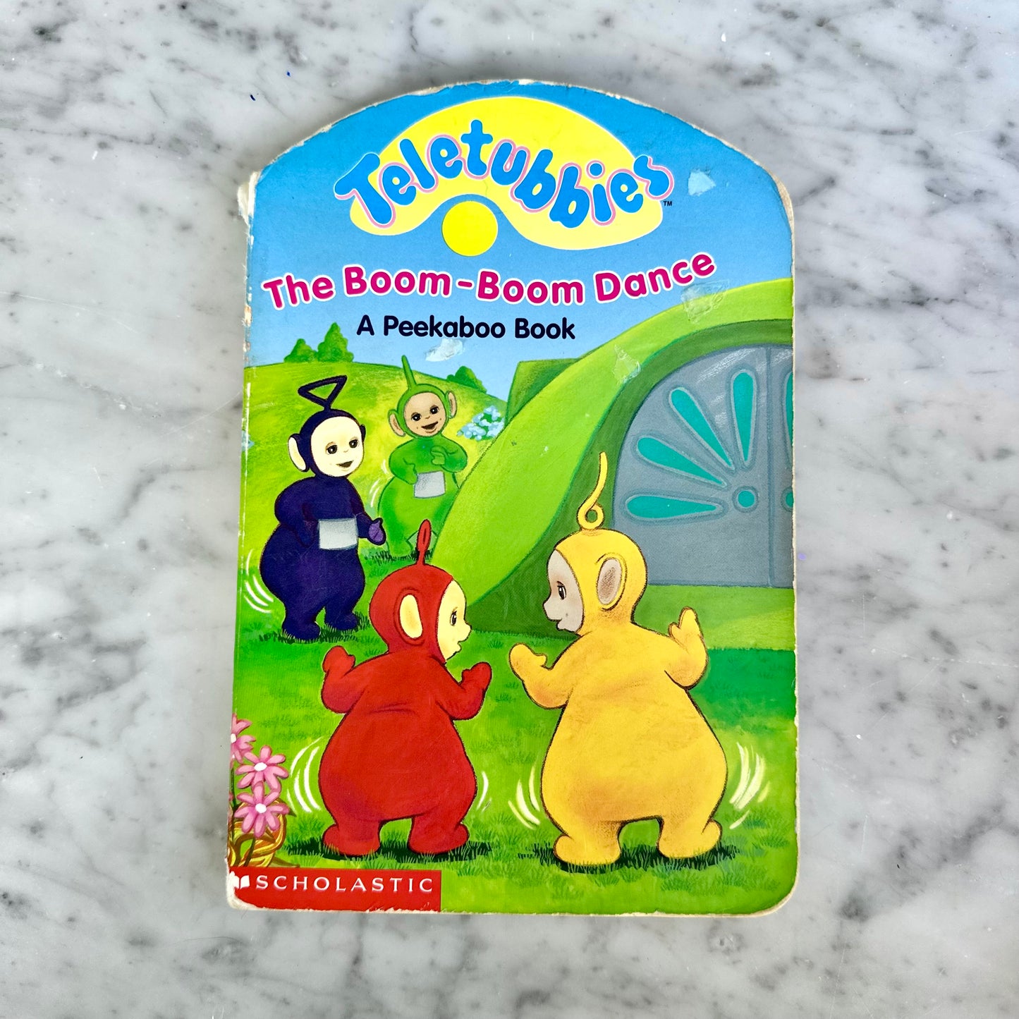 1999 Teletubbies “The Boom Boom Dance” A Peek-a-Boo Book