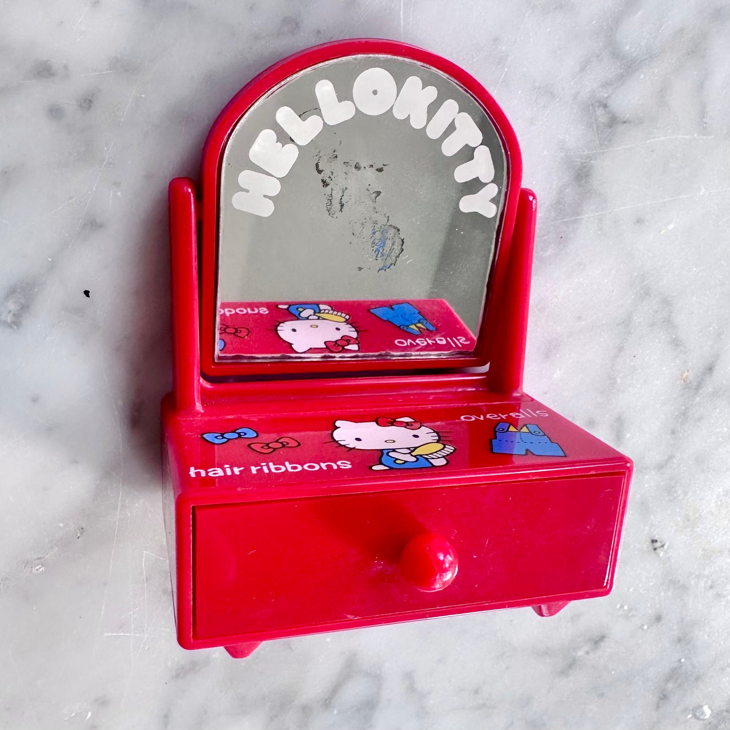 1978 Sanrio Hello Kitty Micro Vanity