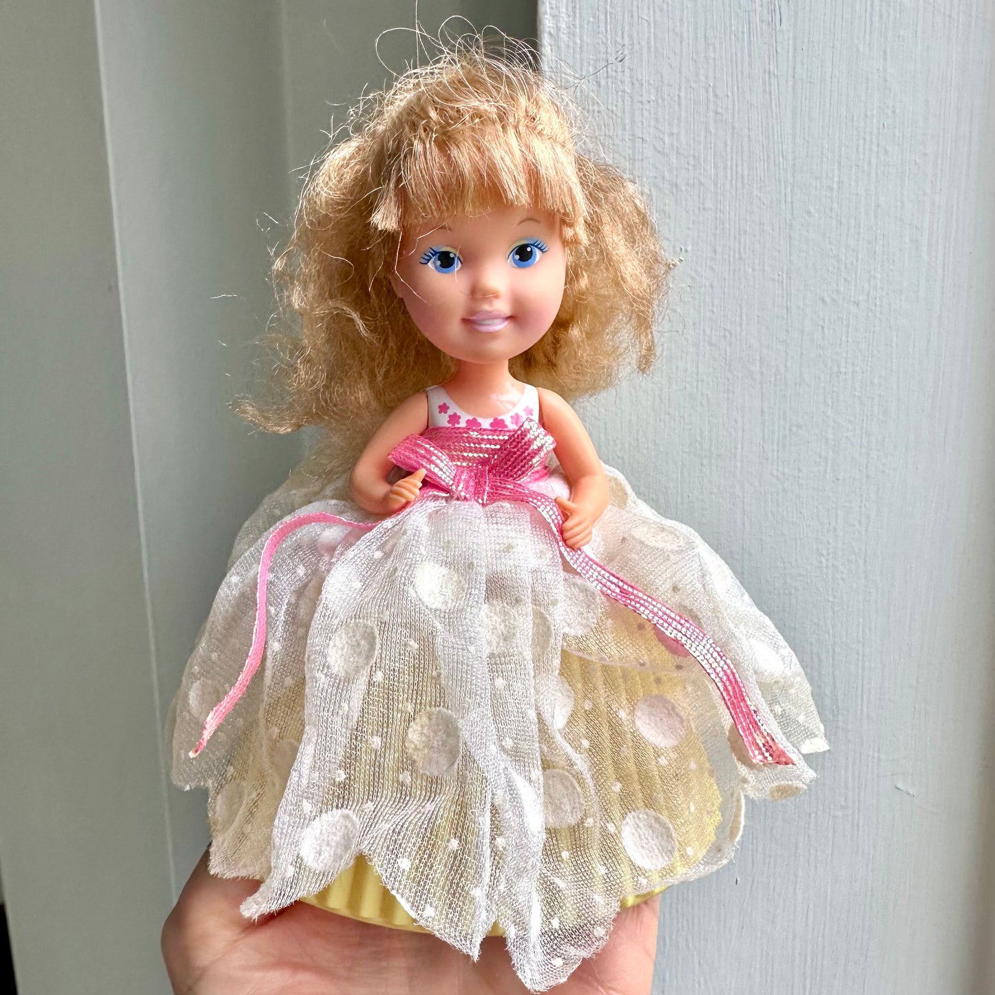 1990 Cupcake Surprise “Gum Drop” Doll