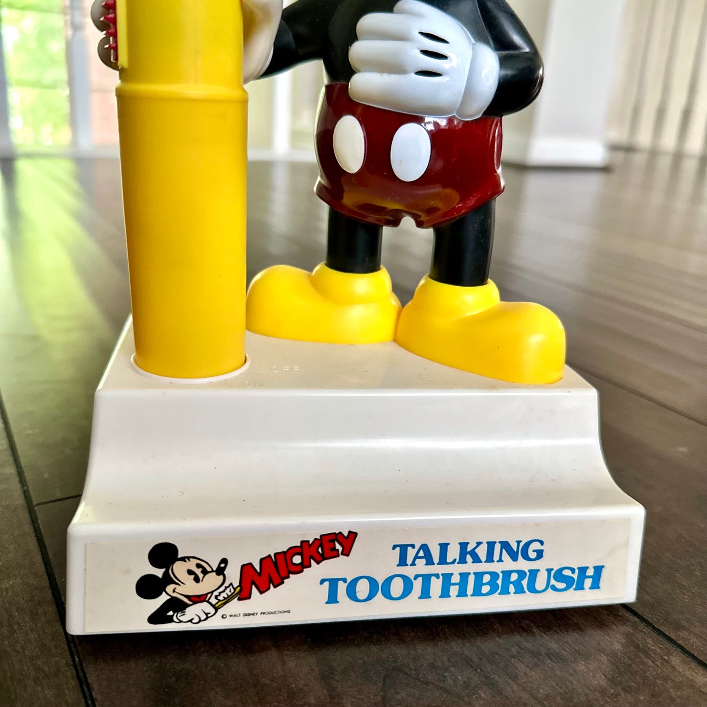 Vintage Mickey Mouse Talking Toothbrush *READ