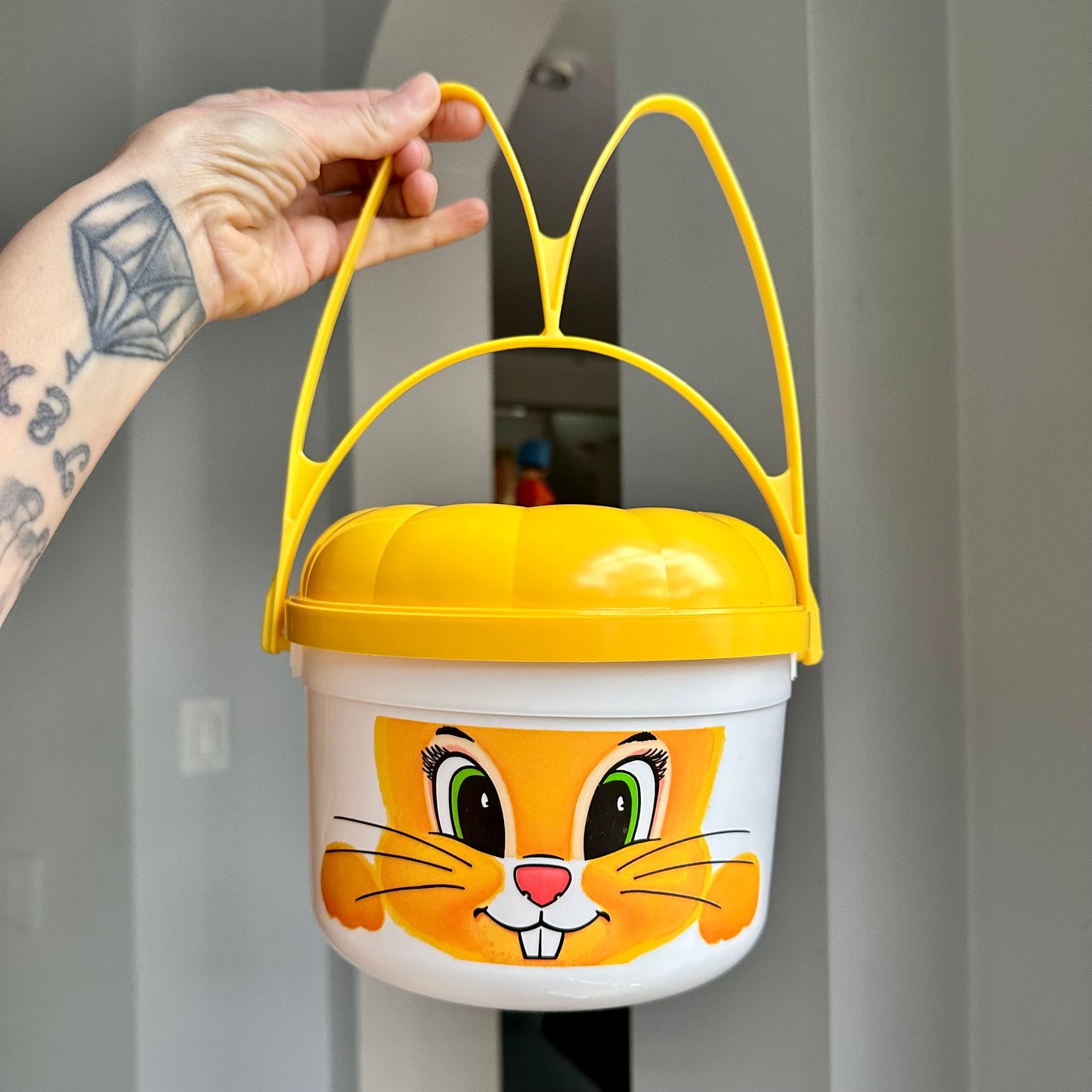 1988 McDonald’s Pinky McBunny Bucket