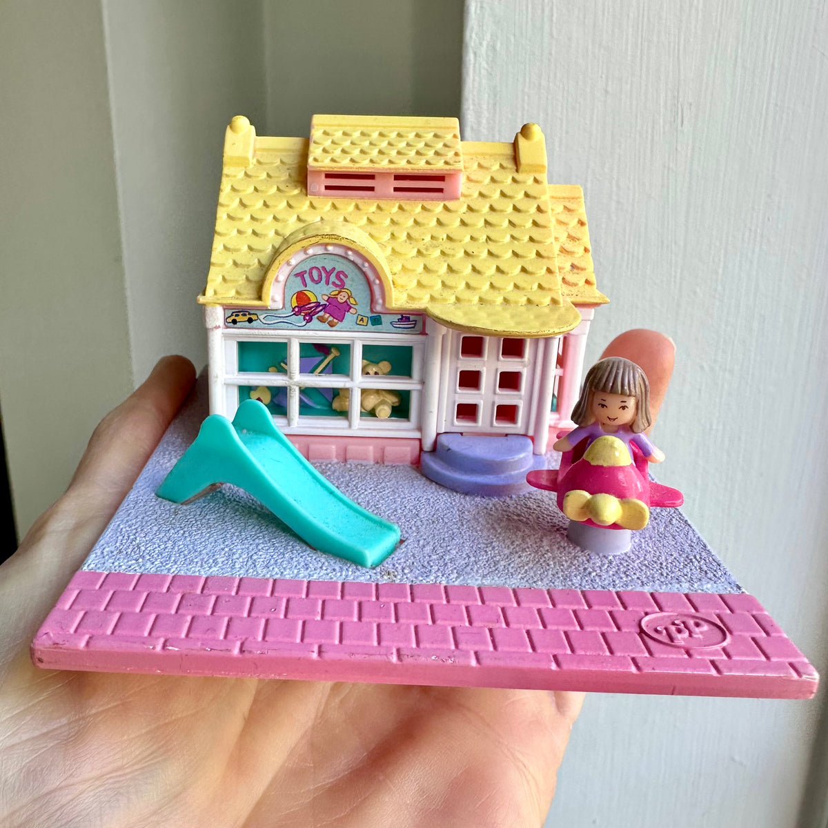 1993 Polly Pocket Toy Shop