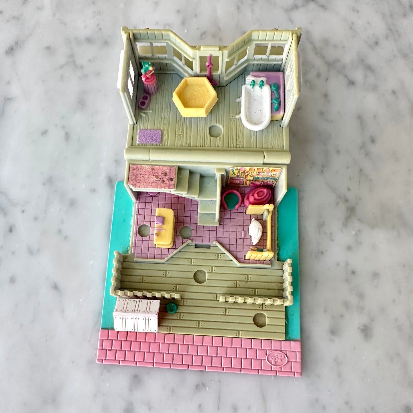 1993 Polly Pocket Pet Shop-Sun Damage