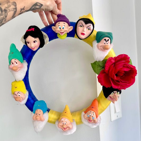 Vintage Snow White Wreath