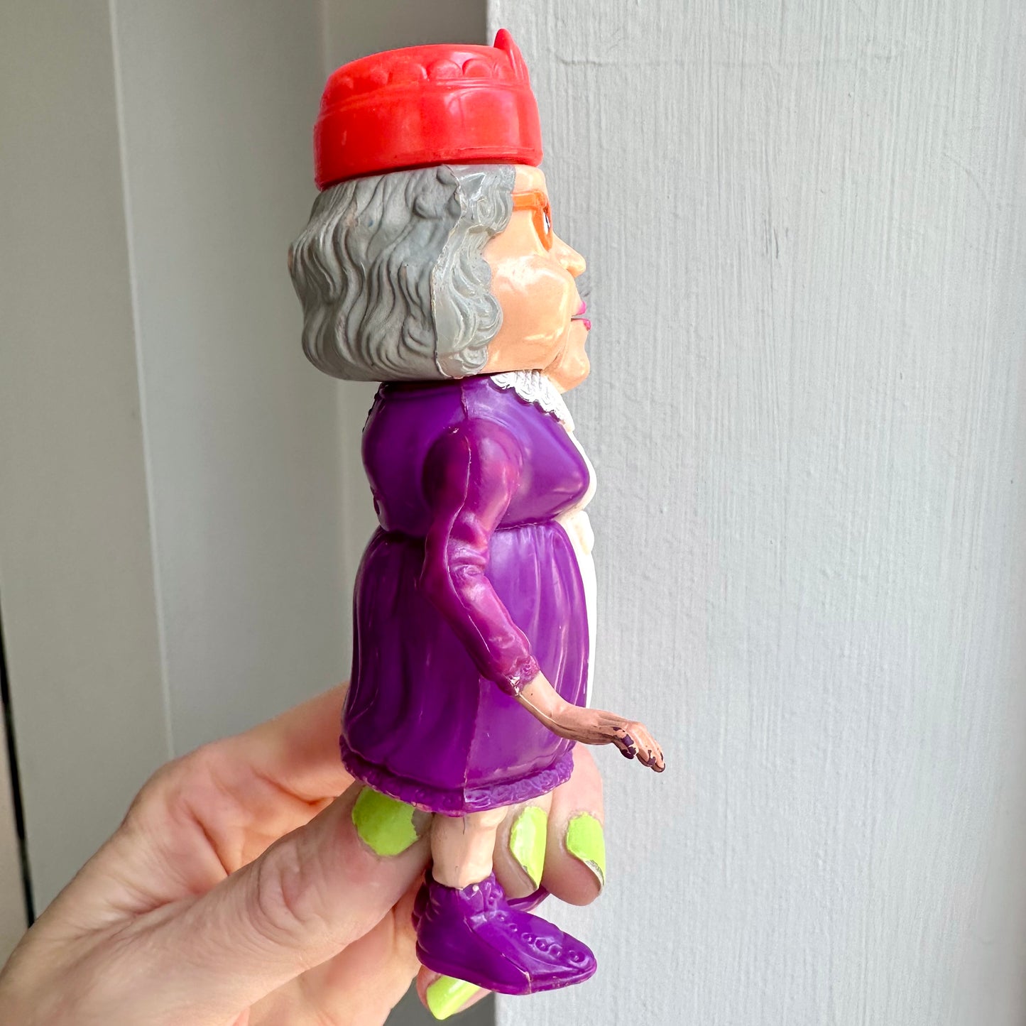 1988 The Real Ghostbusters Granny Gross Ghost Action Figure