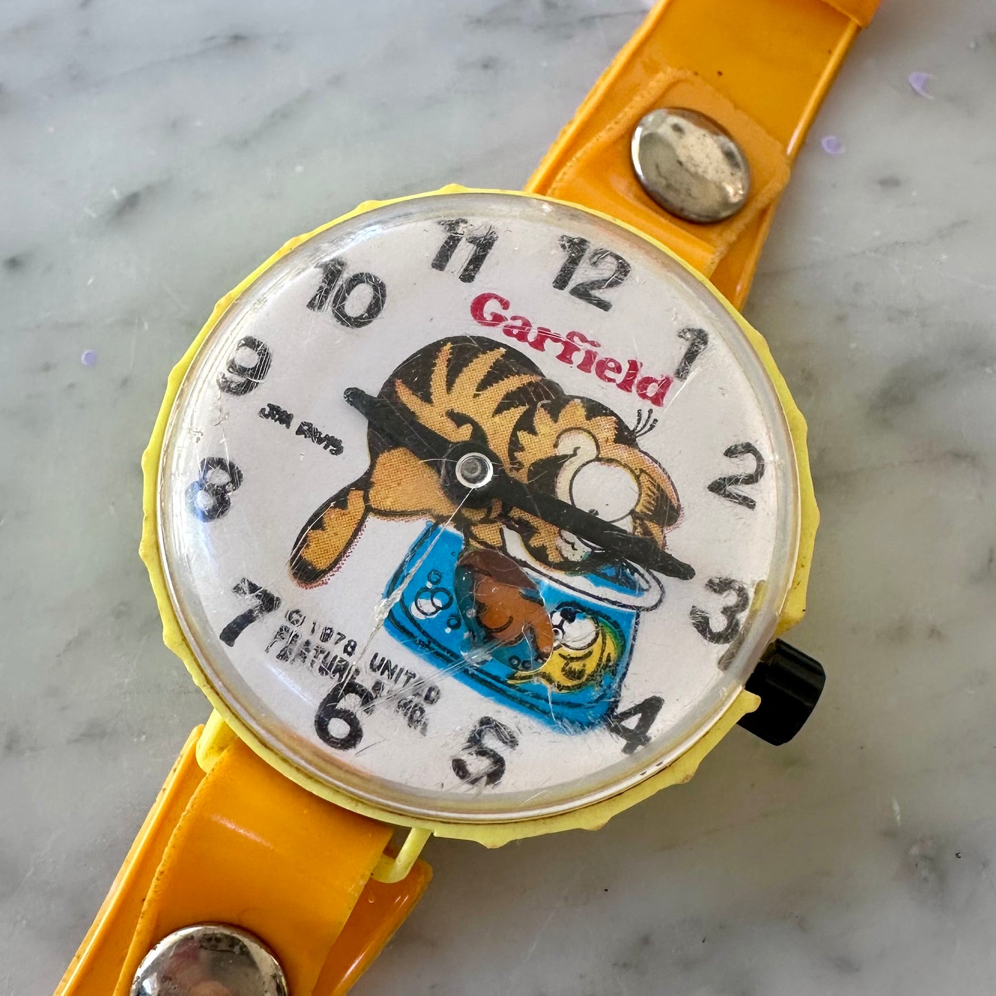 80’s Garfield Fishbowl Kid’s Watch