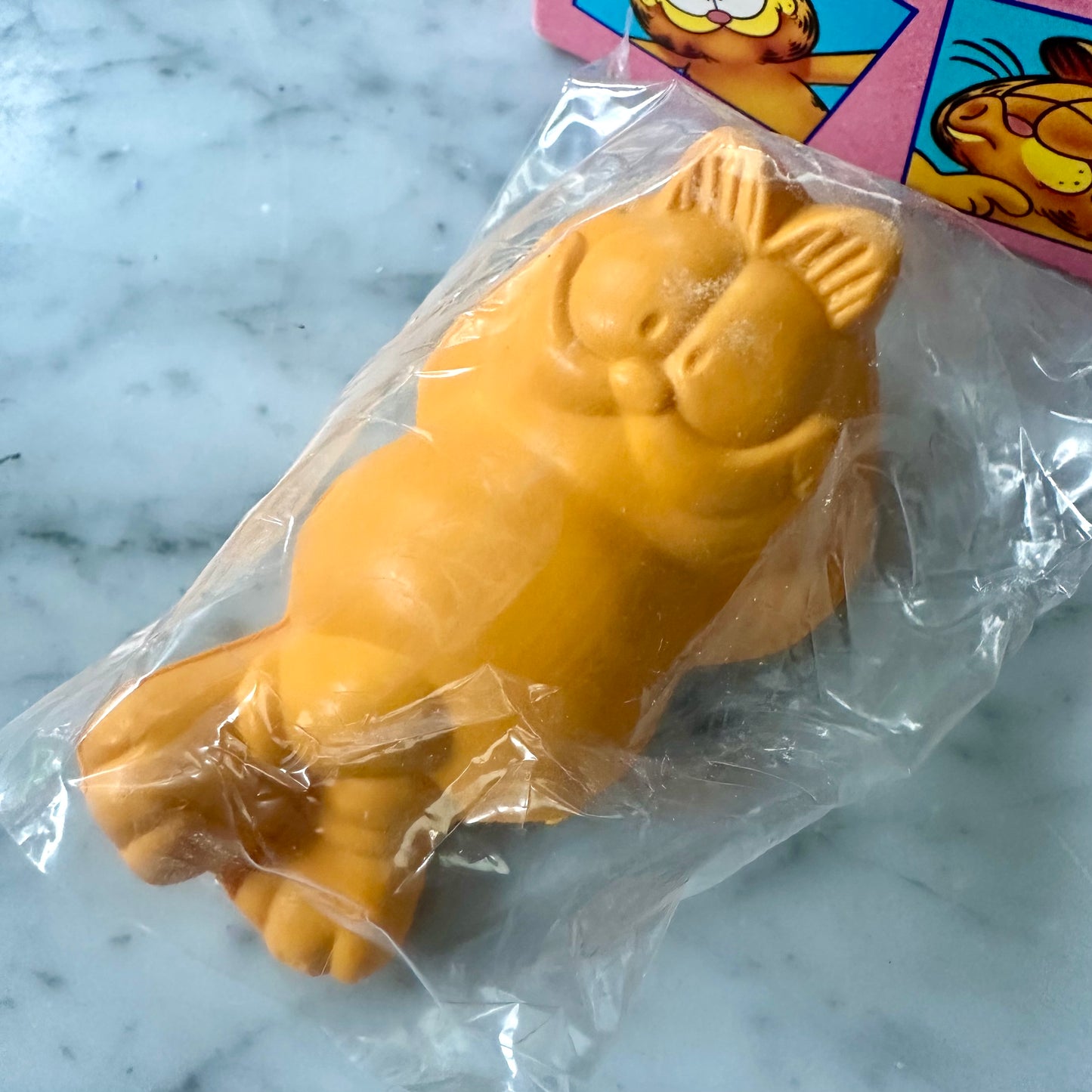 1981 Avon Garfield Soap
