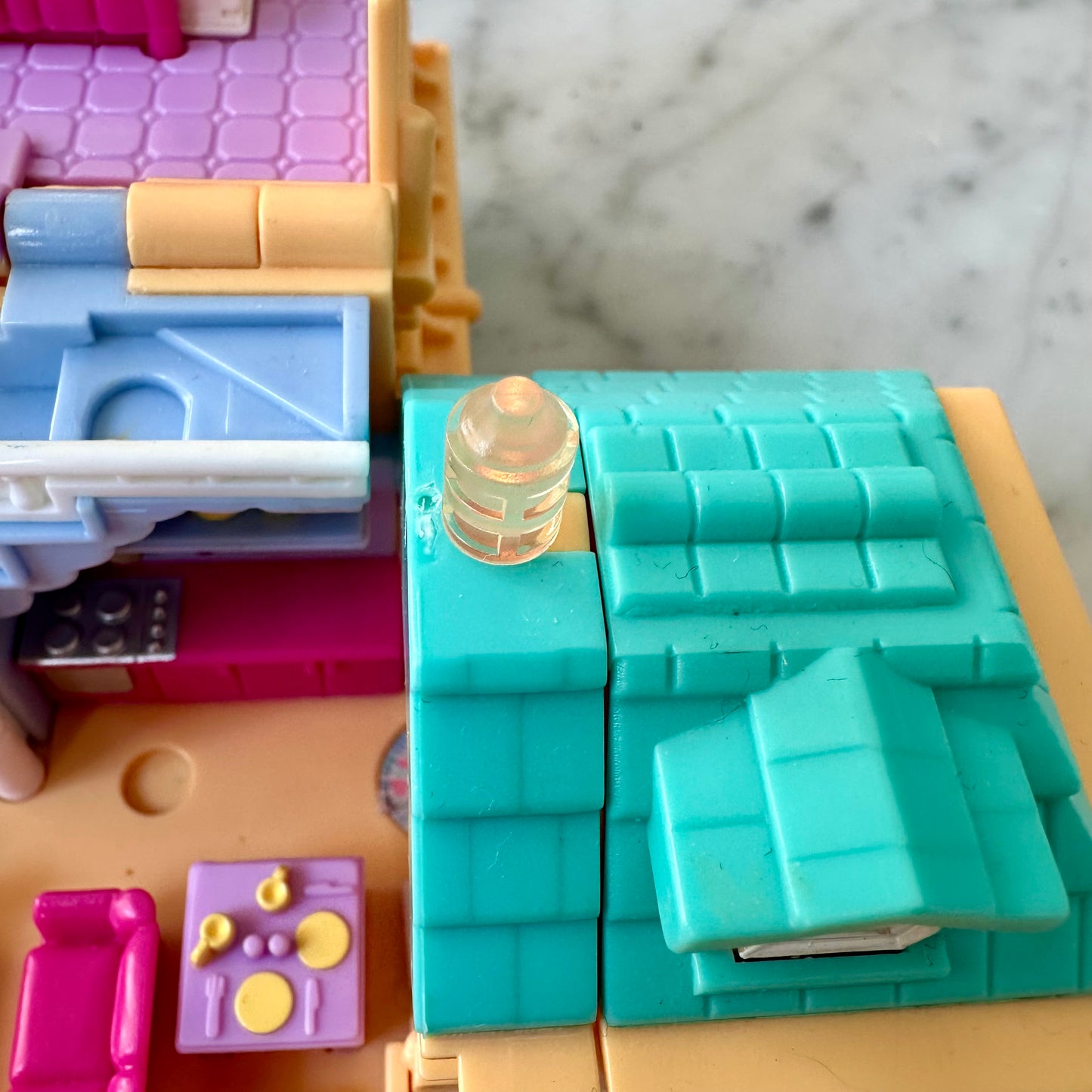 1994 Polly Pocket Light Up Hotel
