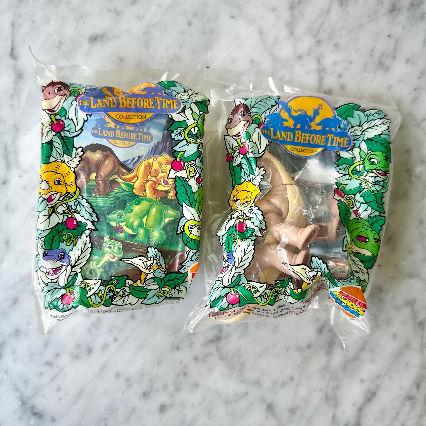 1997 BK Kids Meal Cera & Little Foot Toys