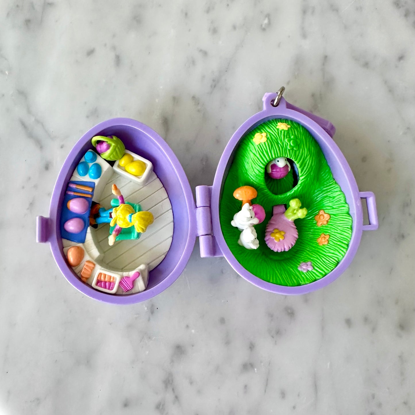 2001 Polly Pocket Lavender Easter Egg