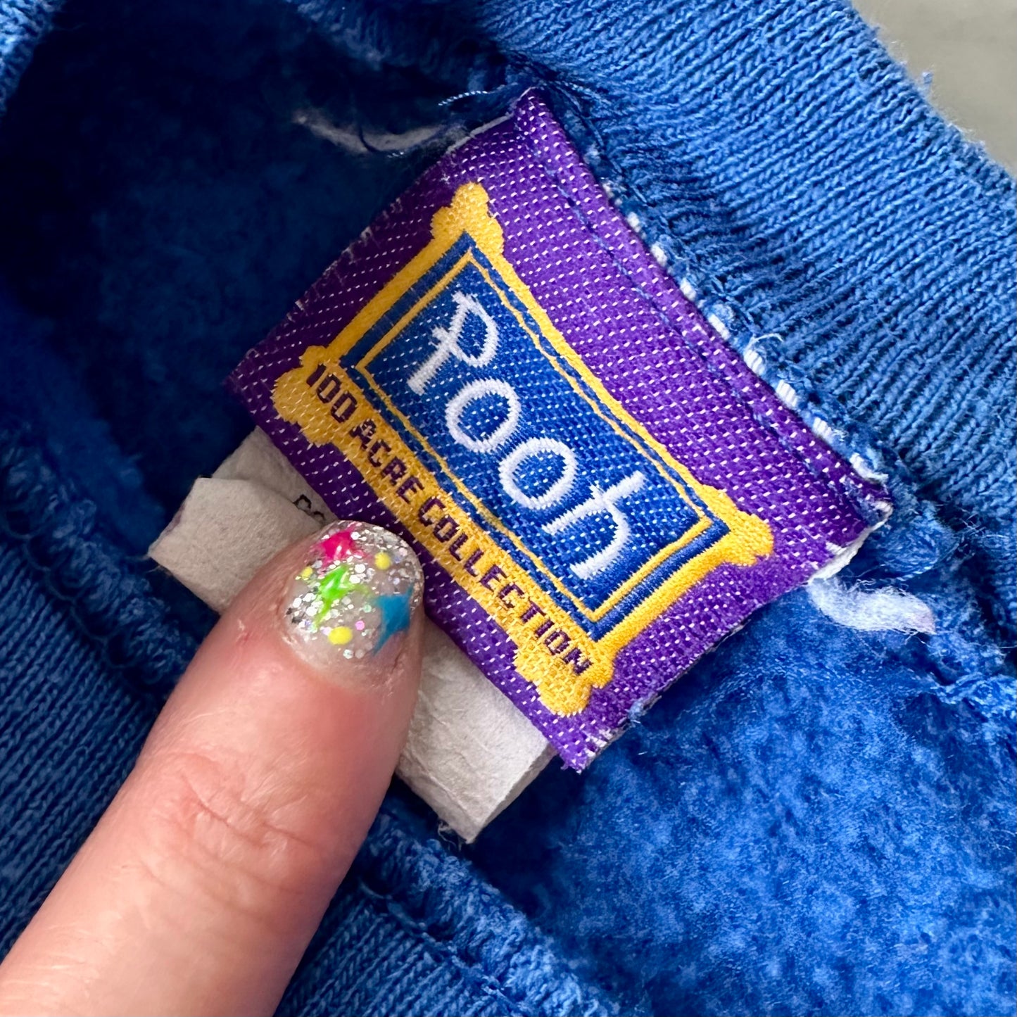 90’s Winnie the Pooh Embroidered Sweatshirt