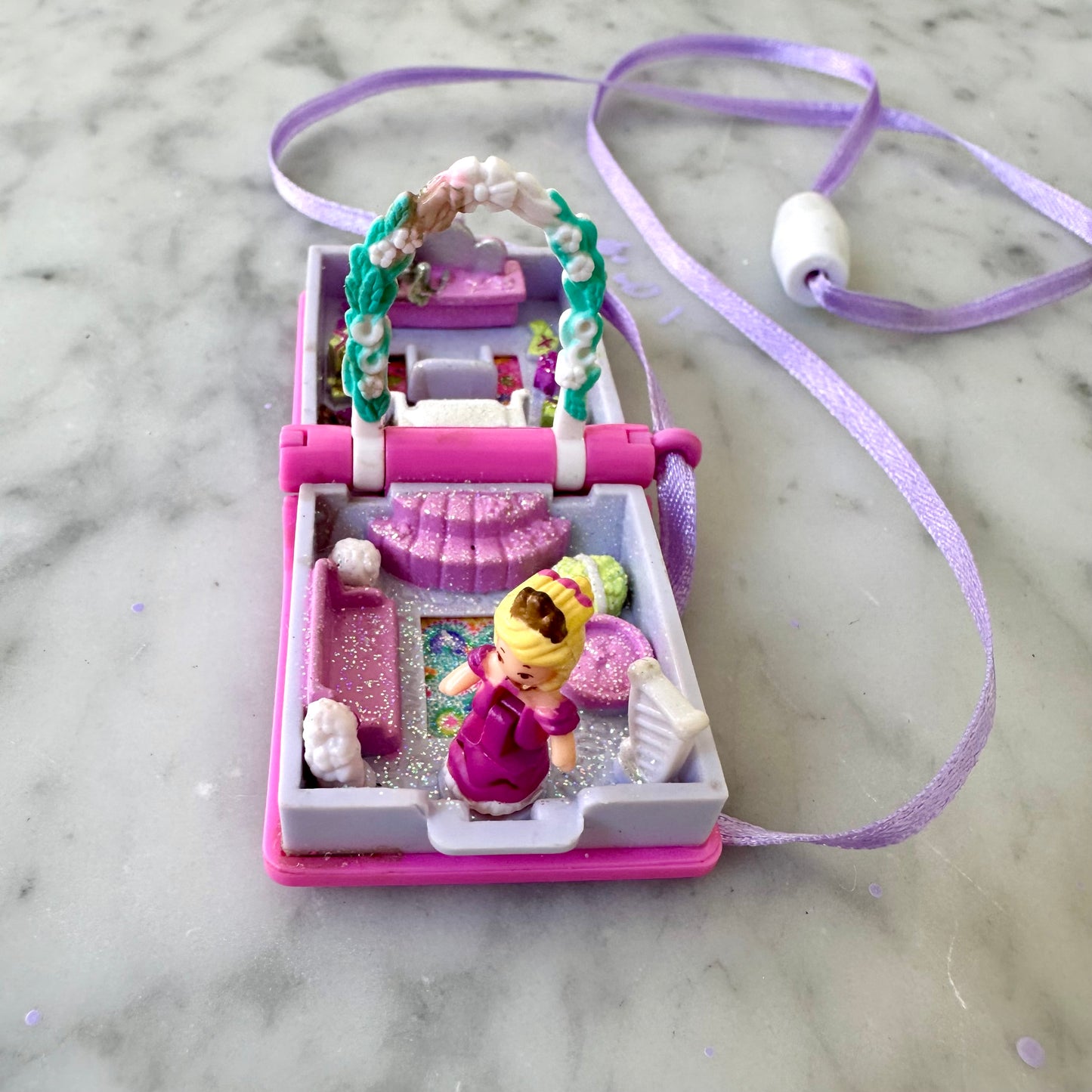 1995 Polly Pocket Glitter Wedding Locket