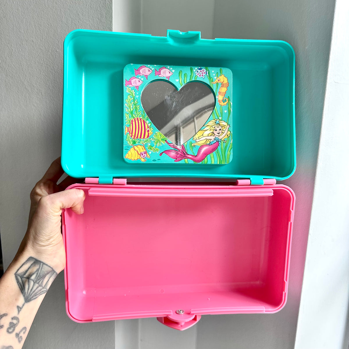 90’s Enchanting Mermaid Caboodle Case