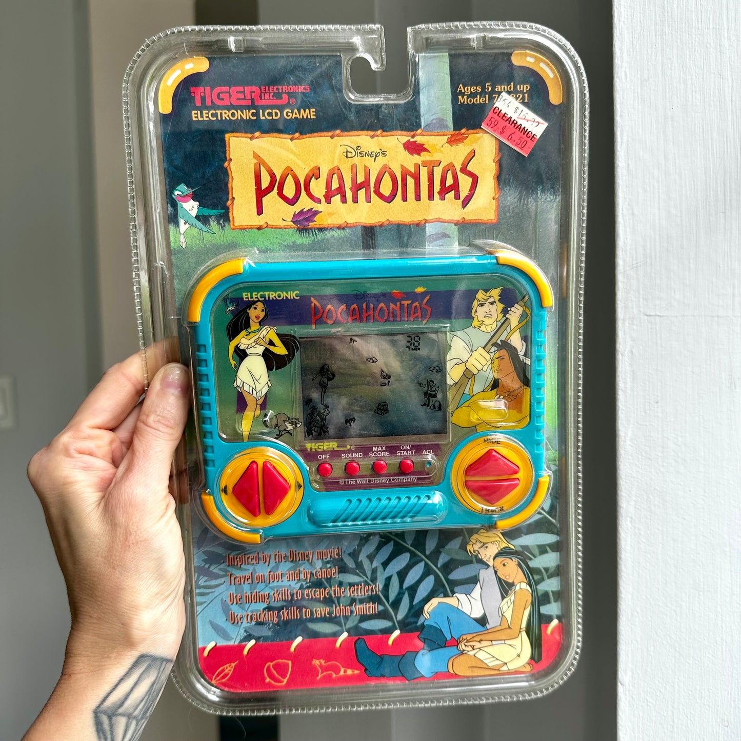 1995 Tiger Electronics Pocahontas Game