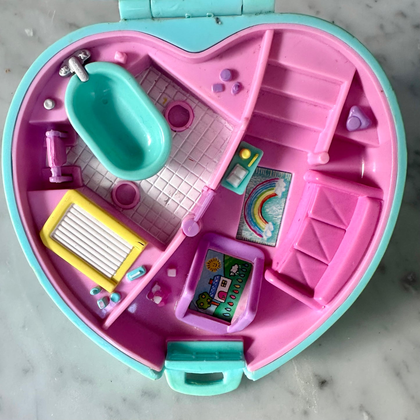 1994 Polly Pocket Babytime Fun Compact