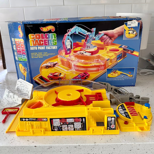 1988 Hot Wheels Color Racers Playset