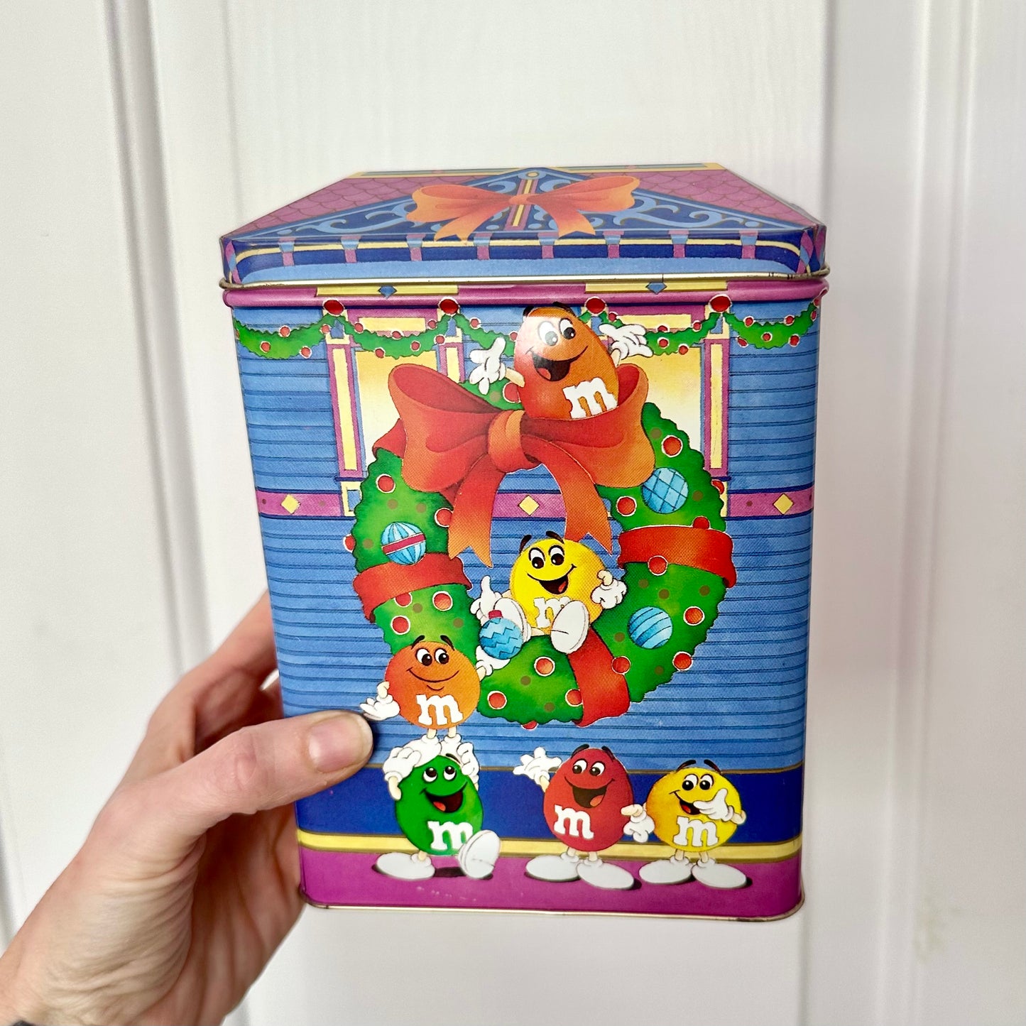 1995 M&M Holiday Tin