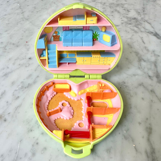 1989 Polly Pocket Pony Club Compact