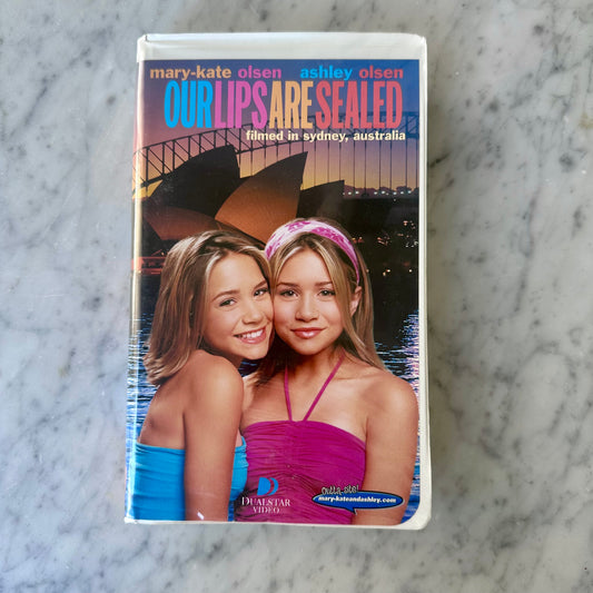 2000 Our Lips Are Sealed VHS