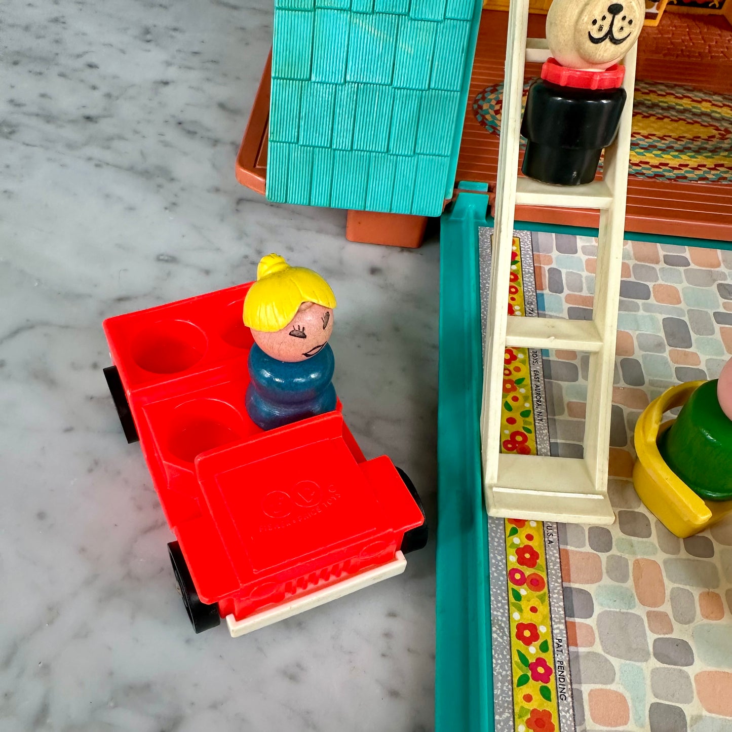 1970’s Fisher Price Little People Play Family A-Frame Home