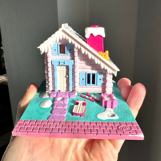 1993 Polly Pocket Ski Lodge