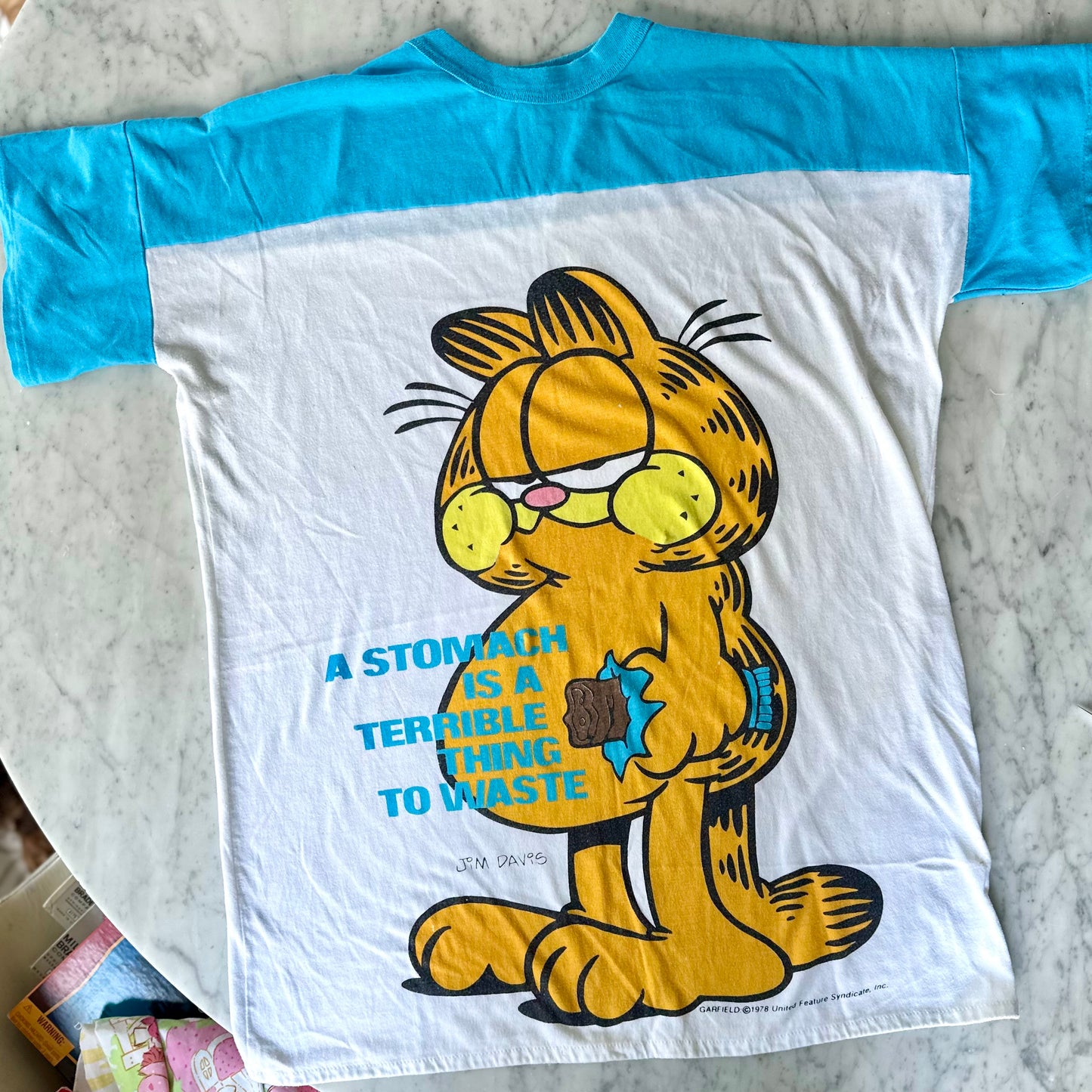 1978 Garfield Night Shirt